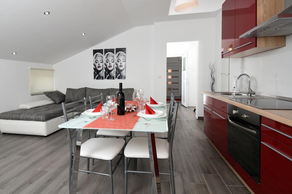 Apartments Trampi Marinici  Eksteriør bilde
