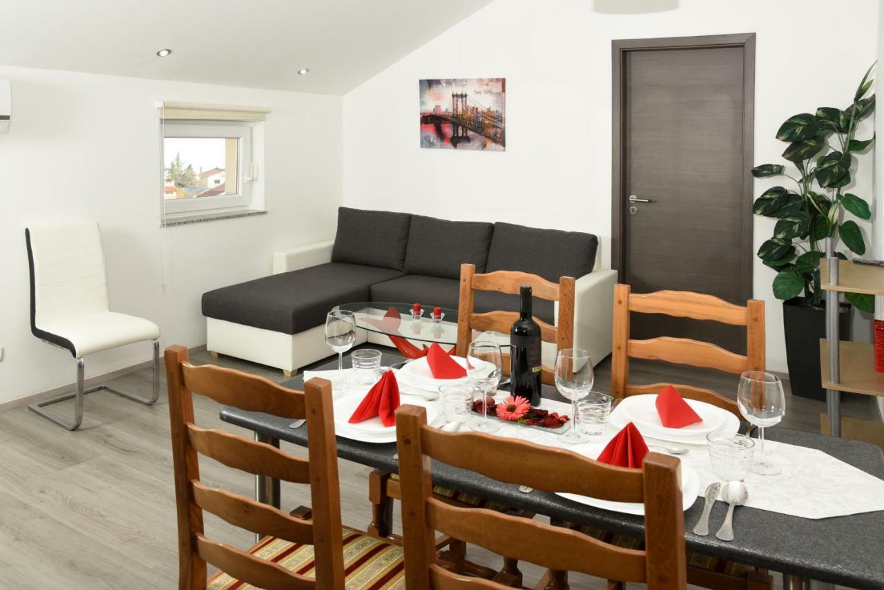 Apartments Trampi Marinici  Eksteriør bilde