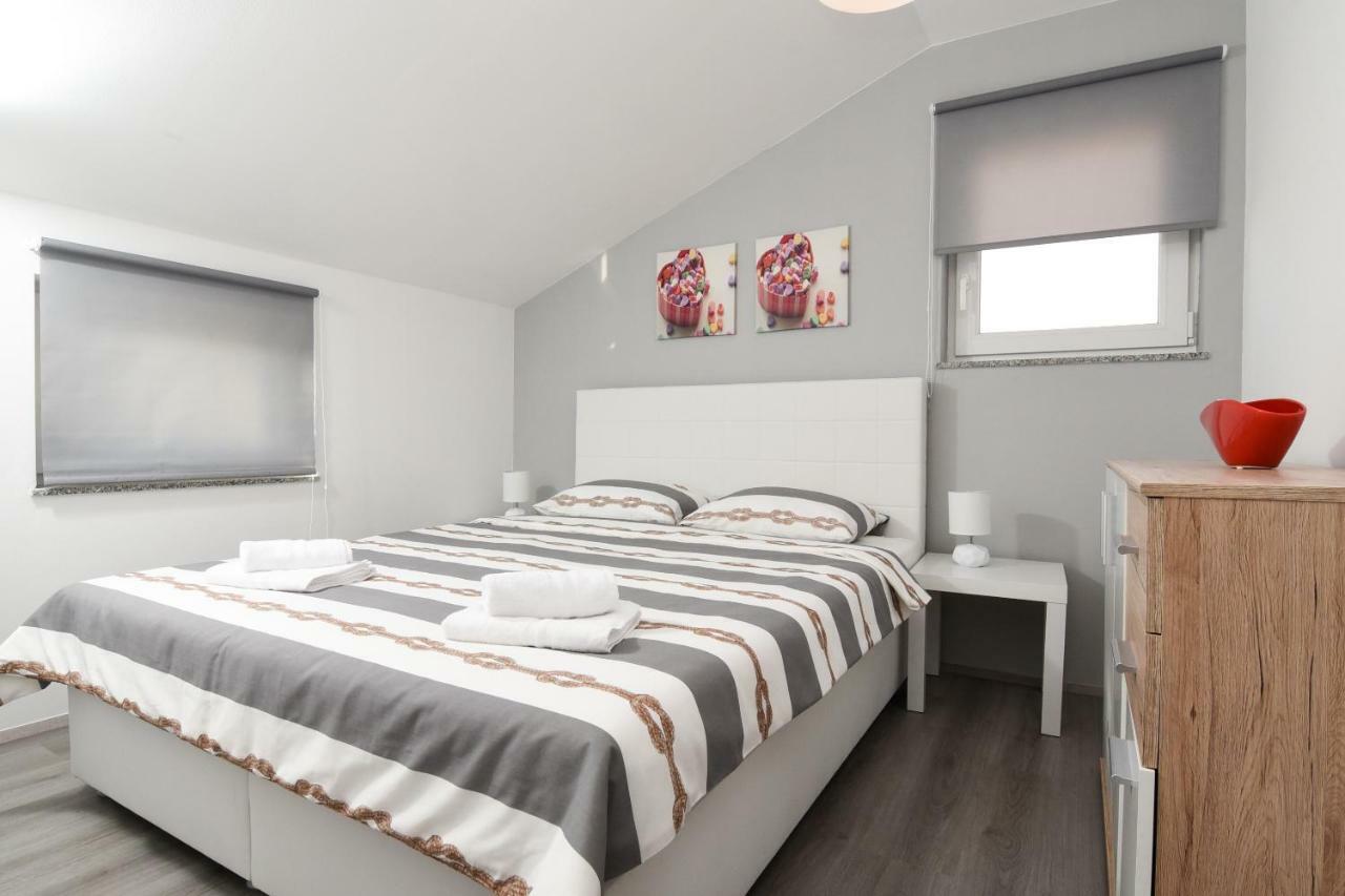 Apartments Trampi Marinici  Eksteriør bilde